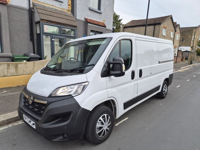 image for 73 plate vauxhall movano