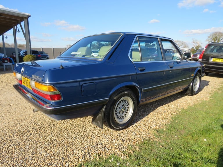 1987 BMW 5 Series 525E LUX 4 DOOR AUTO SALOON Petrol Automatic