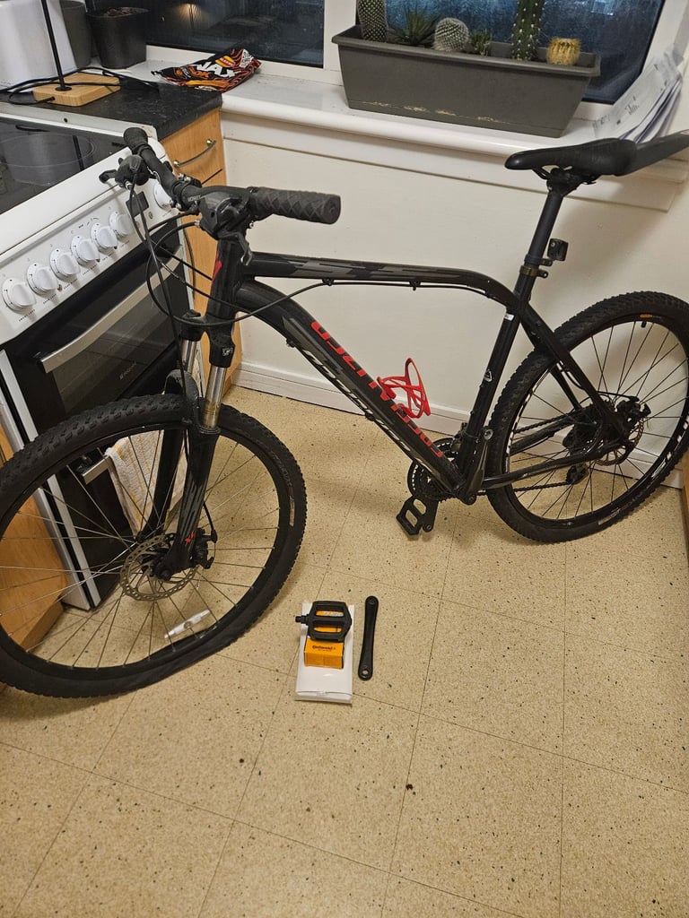 Specialized Pitch Mountain Bike