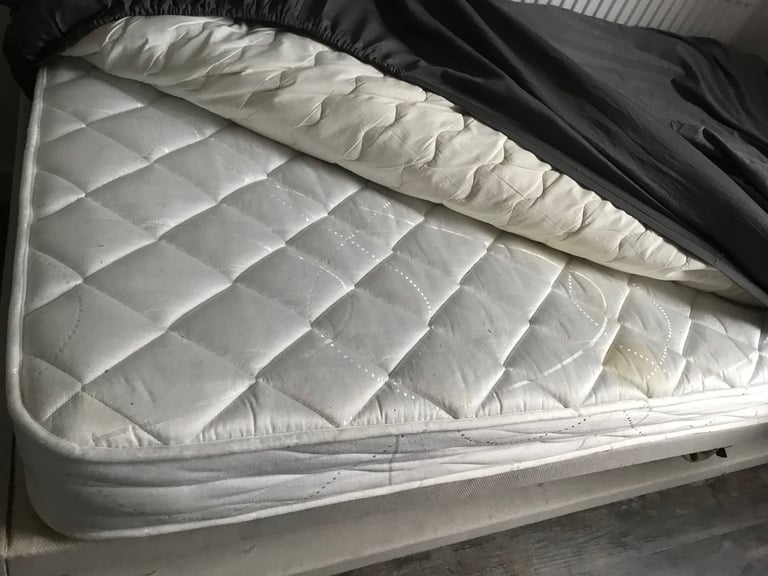 Used dreams Single bed with a mattress 