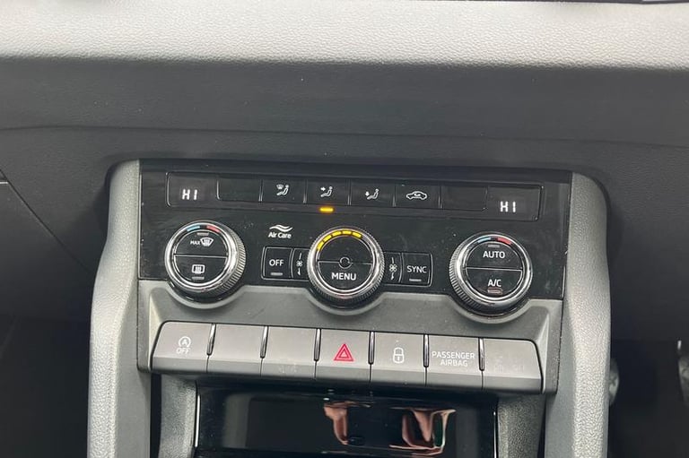 2024 Skoda Karoq 1.5 TSI SE Drive 5dr ESTATE PETROL Manual