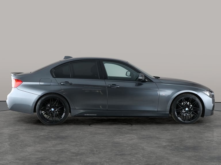 2015 BMW 3 Series 2.0 320d BluePerformance M Sport Saloon 4dr Diesel Auto Euro 6 (s/s) (184 p Sal...