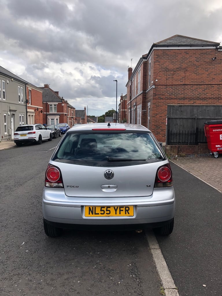 VW Polo S VW Service History