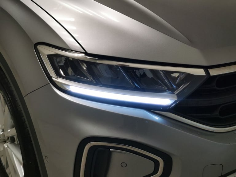 2023 Volkswagen T-Roc 1.0 TSI Life 5dr HATCHBACK PETROL Manual