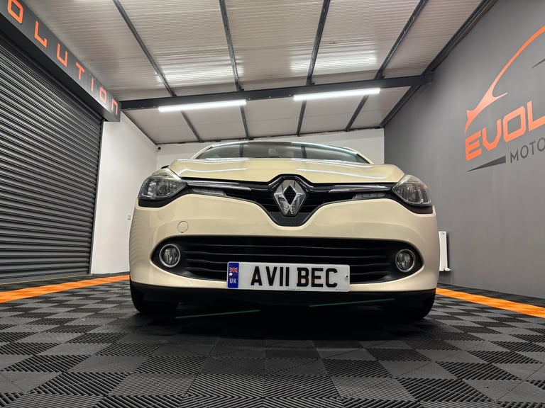 2015 Renault Clio 1.5 dCi 90 Dynamique S MediaNav Energy 5dr HATCHBACK Diesel Manual