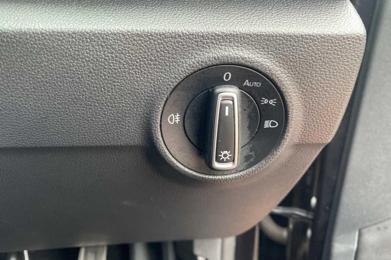 2023 Volkswagen T-Roc 1.5 TSI R-Line 5dr DSG HATCHBACK Petrol Automatic