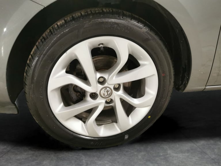 2016 Vauxhall Corsa 1.4 ecoFLEX SRi 5dr HATCHBACK PETROL Manual