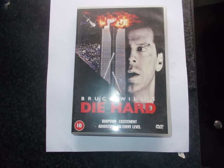 DIEHARD  / BRUCE WILLIS   X   2   