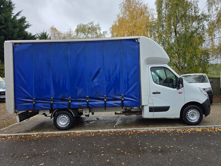 2017 Renault Master 2.3 DCI 145 LUTON CURTAIN SIDE TAIL LIFT CHASSIS CAB Diesel Manual