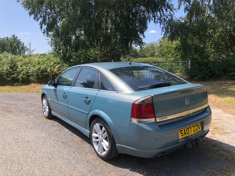 VAUXHALL VECTRA 1.8 VVT SRI 5 DOOR - 2007 07 REG - MOT TIL FEBRUARY 2026