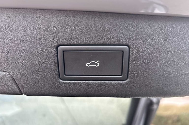 2025 Volkswagen ID.5 210kW Match Pro 77kWh 5dr Auto Coupe Electric Automatic