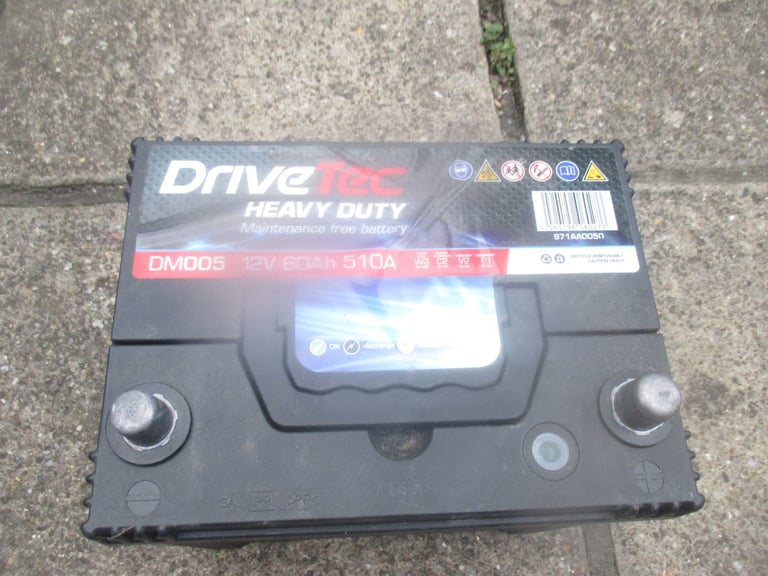 image for HEAVY DUTY CAR BATTERY,   60AH  . 510 A