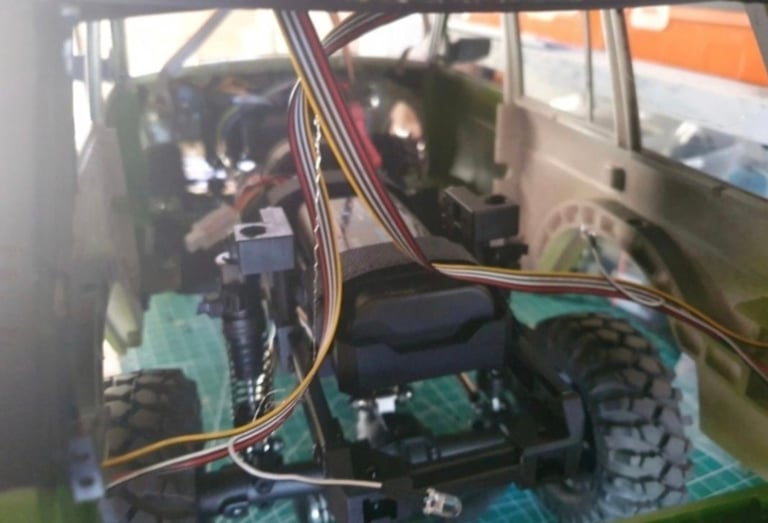 Rc car / crawler rtr vgc exchange for Tamiya truck 