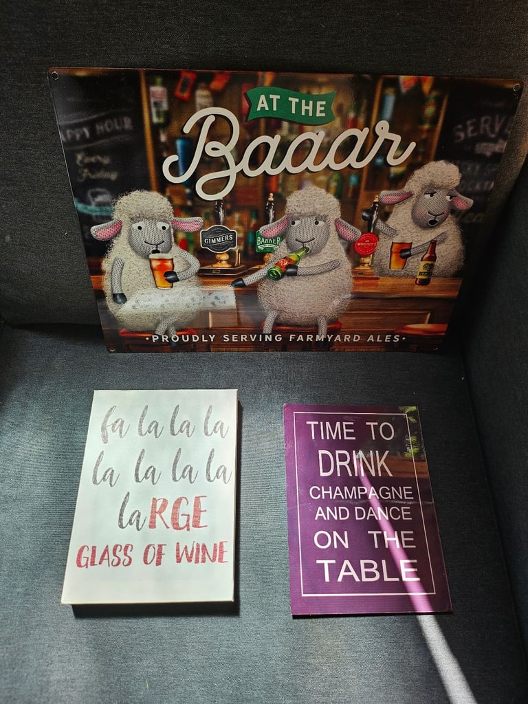 Garden/ summer house/ pub/ outdoor bar signs