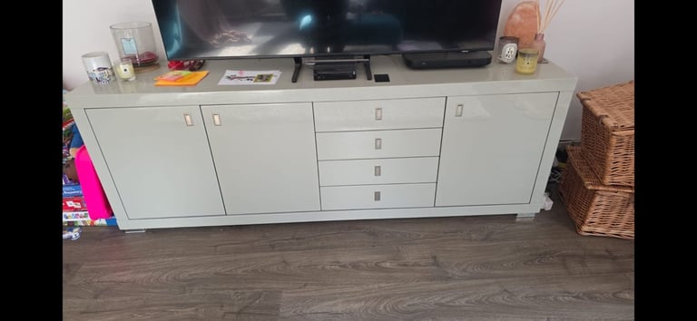 High quality furniture from house clearance. 