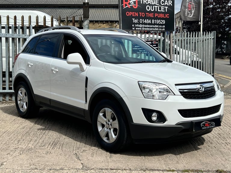 2013 Vauxhall Antara 2.4 Exclusiv 2WD Euro 5 5dr HATCHBACK Petrol Manual