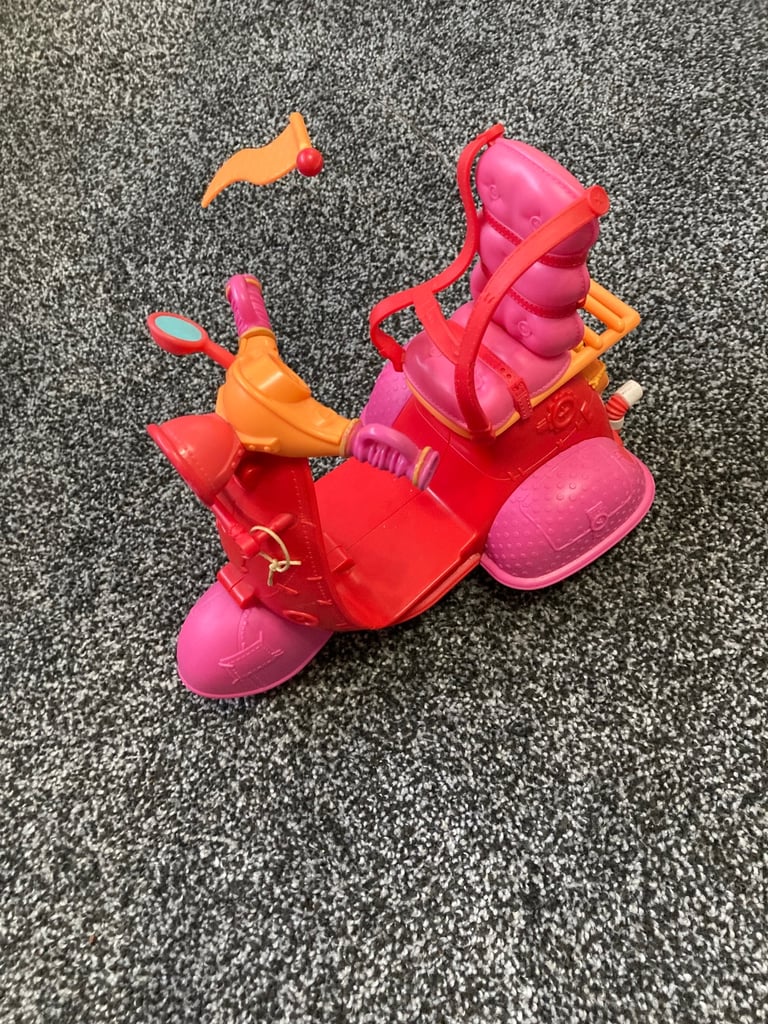 Barbie scooter 
