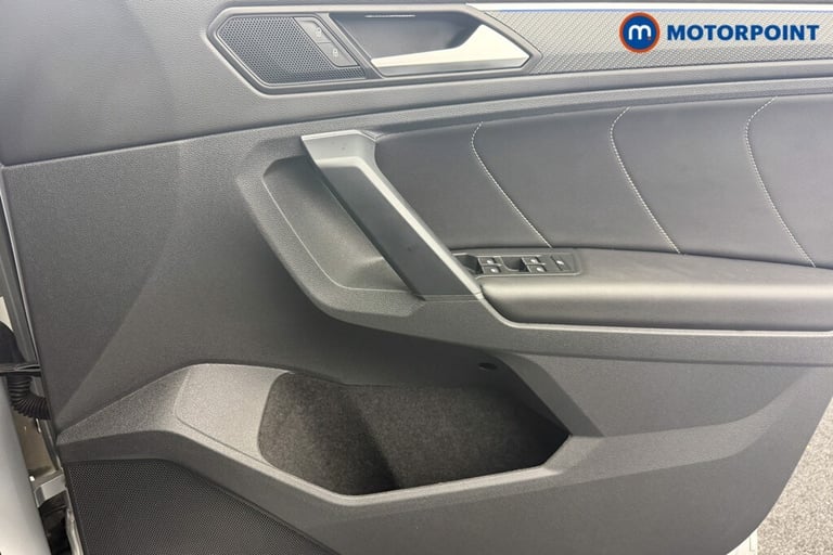 2024 Volkswagen Tiguan 1.5 TSI 150 R-Line Edition 5dr DSG SUV Petrol Automatic