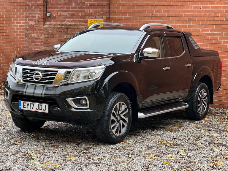 2017 Nissan Navara Double Cab Pick Up Tekna 2.3dCi 190 4WD PICK UP DIESEL Manual