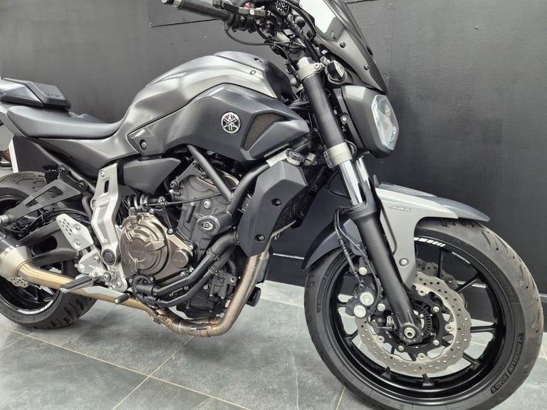 YAMAHA MT07