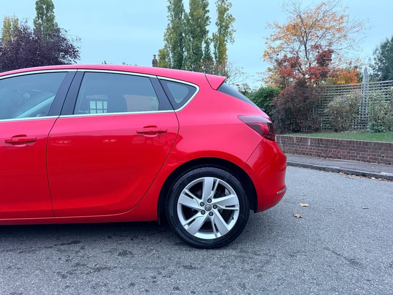 Vauxhall, ASTRA, Hatchback, 2013, Manual, 1364 (cc), 5 doors