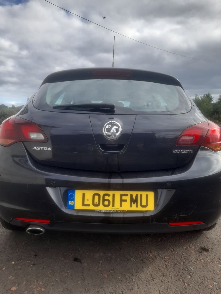 Vauxhall, ASTRA, Hatchback, 2011, Manual, 1956 (cc), 5 doors