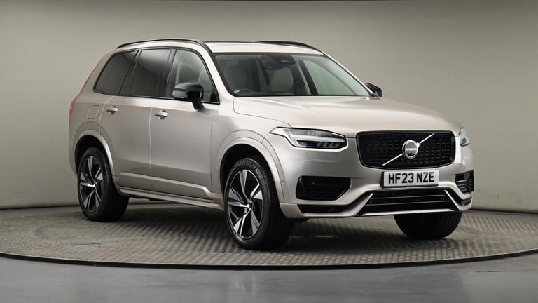 2023 Volvo XC90 Plus Dark T8 (455 hp) SUV Petrol/Electric Hybrid Automatic