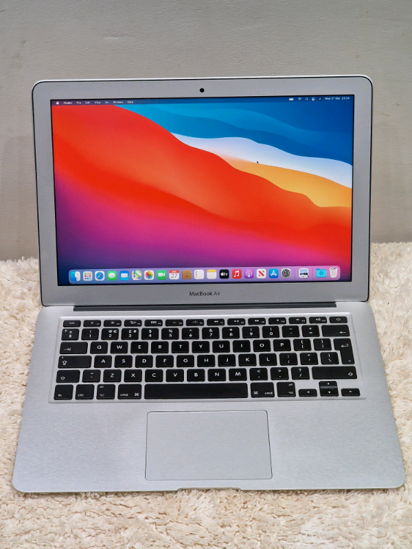 Apple MacBook Air  13" 2014 Core i5 1.3Ghz, A1466, 256GB, 8GB RAM