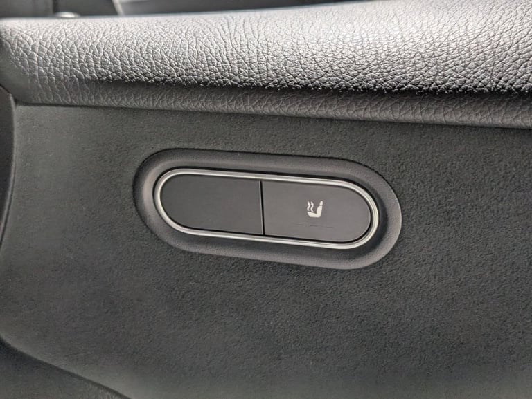 2019 Mercedes-Benz A-Class A180d AMG Line Executive 4dr Auto SALOON DIESEL Automatic