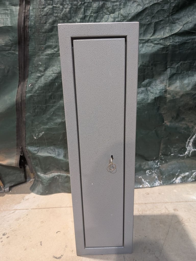 image for Gun safe/cabinet 