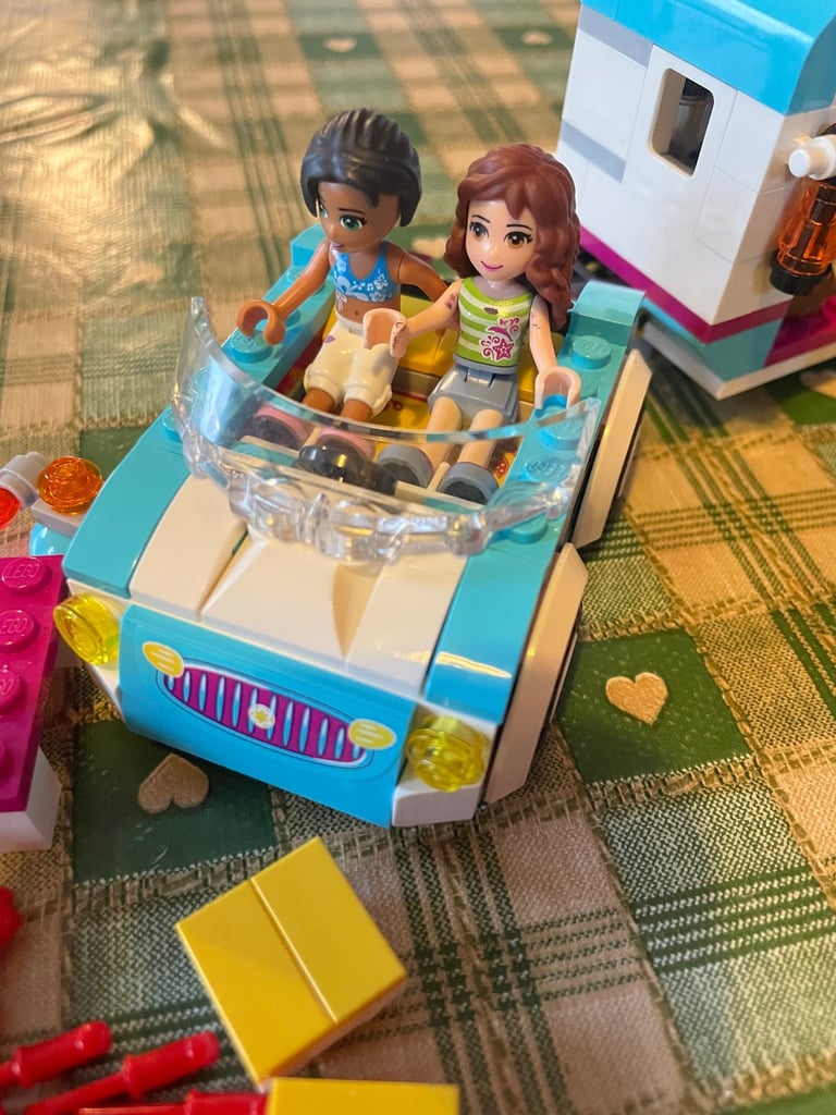Lego Emma’s horse trailer