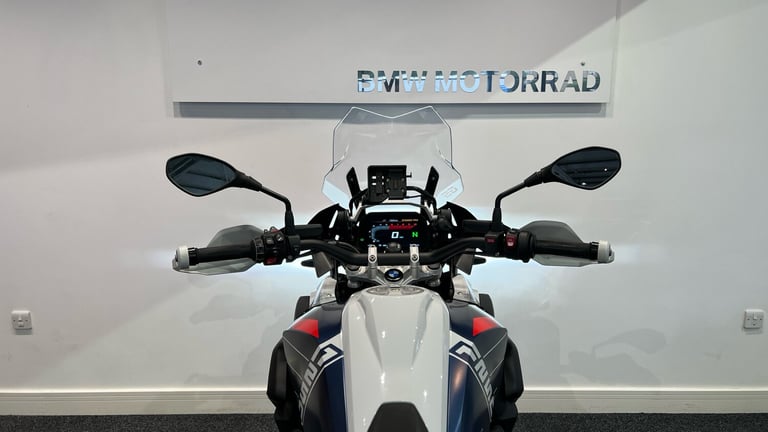 2022 BMW R1250 BMW R1250 GS TE DUEL Petrol Manual