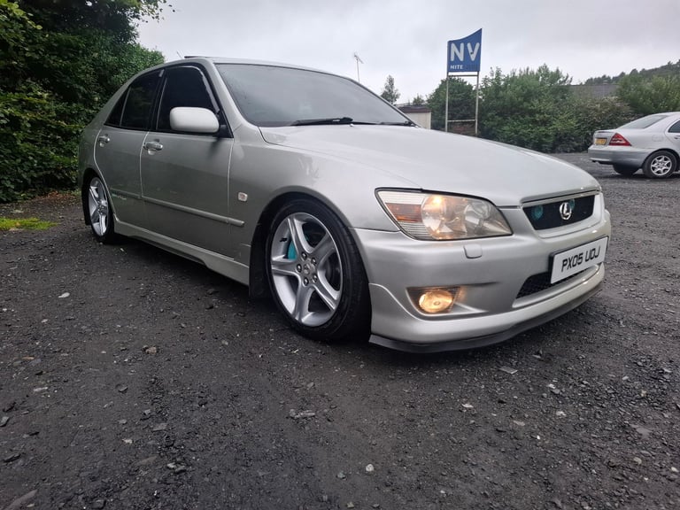 Lexus, IS, Saloon, 2005, Other, 1988 (cc), 4 doors