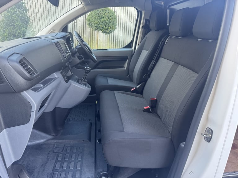 2022 Vauxhall Vivaro 1.5 L1H1 F2700 DYNAMIC S/S Manual Panel Van Diesel Manual