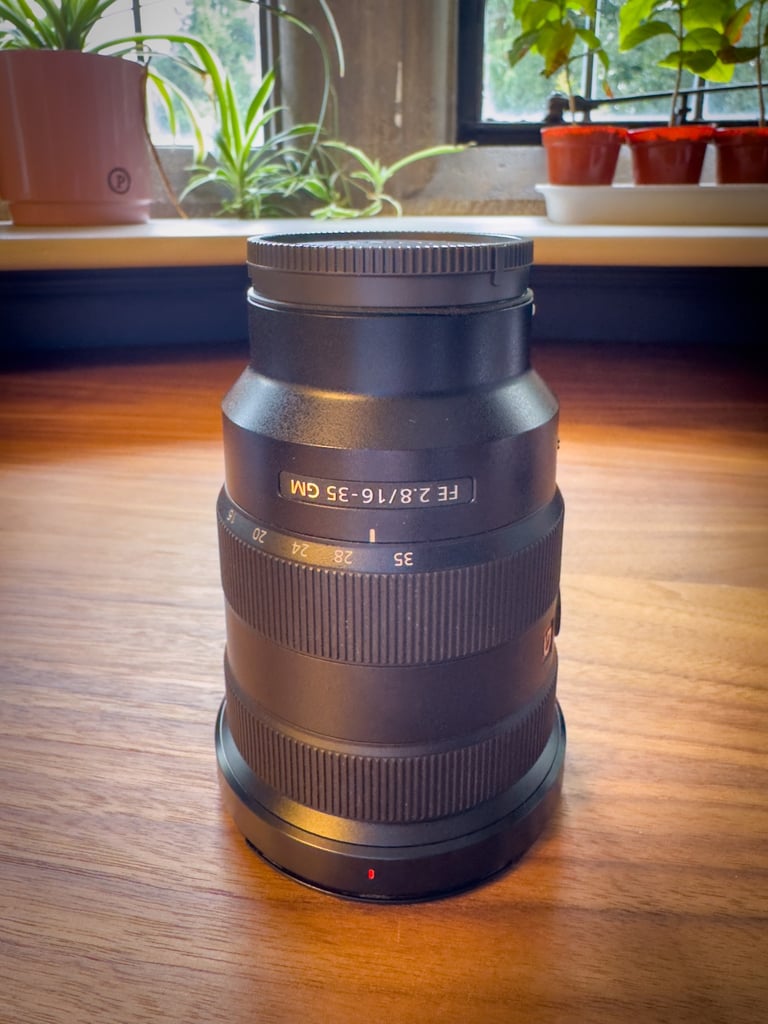Sony GM 16-35 f2.8 - pristine!