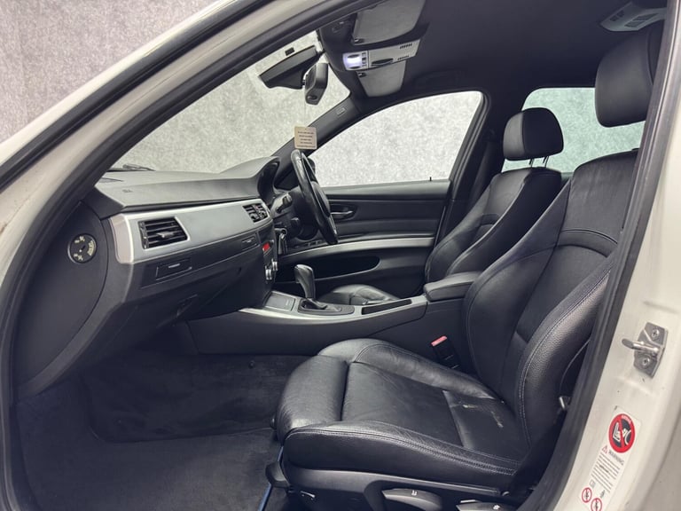 2011 BMW 3 Series 318d Sport Plus Edition 5dr Step Auto ESTATE DIESEL Automatic