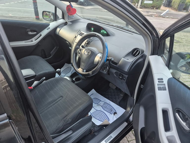 Toyota, YARIS, Hatchback, 2008, Semi-Auto, 1296 (cc), 5 doors