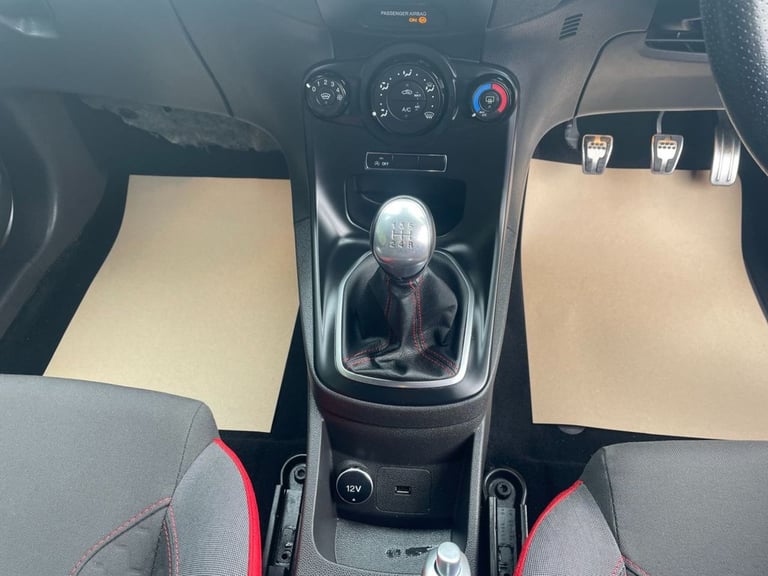 2016 Ford Fiesta 1.0T EcoBoost ST-Line Hatchback 3dr Petrol Manual Euro 6 (s/s) (140 ps) Hatchbac...