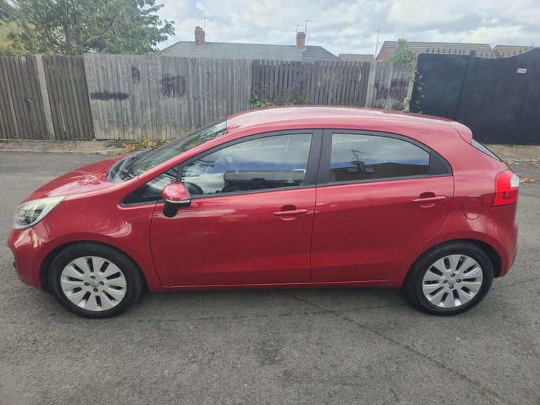 2013 Kia Rio 1.4 CRDi 2 EcoDynamics 5dr HATCHBACK DIESEL Manual