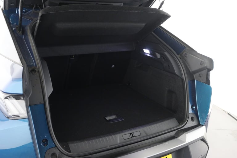 2025 Peugeot 3008 1.2 Hybrid 136 Allure 5dr e-DSC6 Estate Petrol Automatic