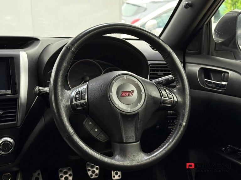 SUBARU WRX STi 2.5 TYPE UK 4DR HATCHBACK + FREE DELIVERY TO YOUR DOOR !