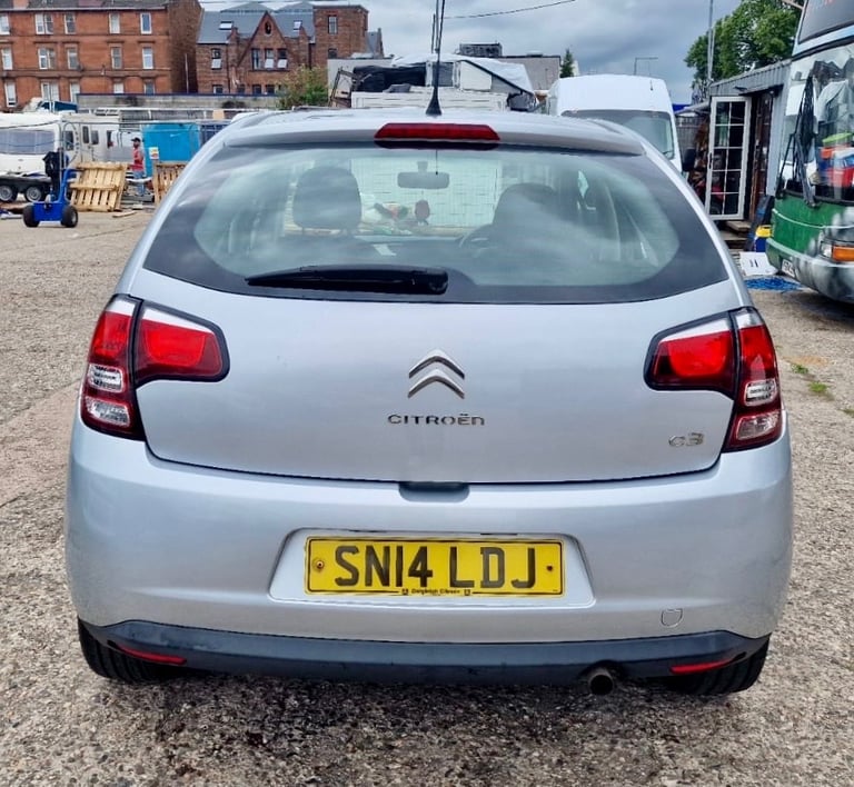 2014 CITROEN C3 SELECTION VTI 1.2 PETROL, 5 DOOR, 1 YEAR MOT, £20/YEAR ROAD TAX.