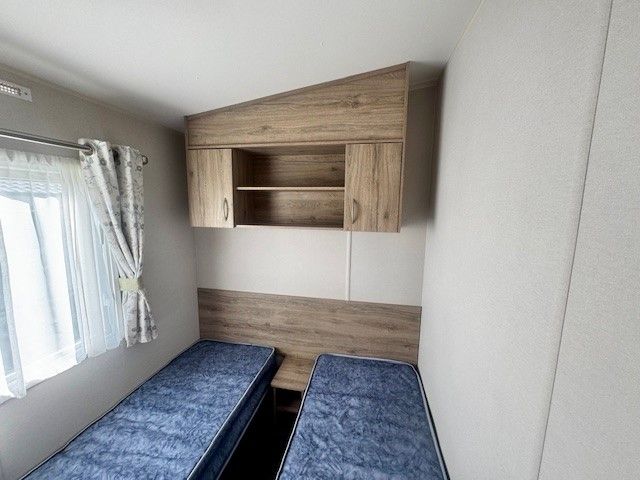 Only one available!! - 3 bedrooms, 2021 model - £35,995
