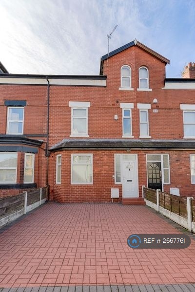 5 bedroom house in Hathersage Road, Manchester, M13 (5 bed) (#2667761)