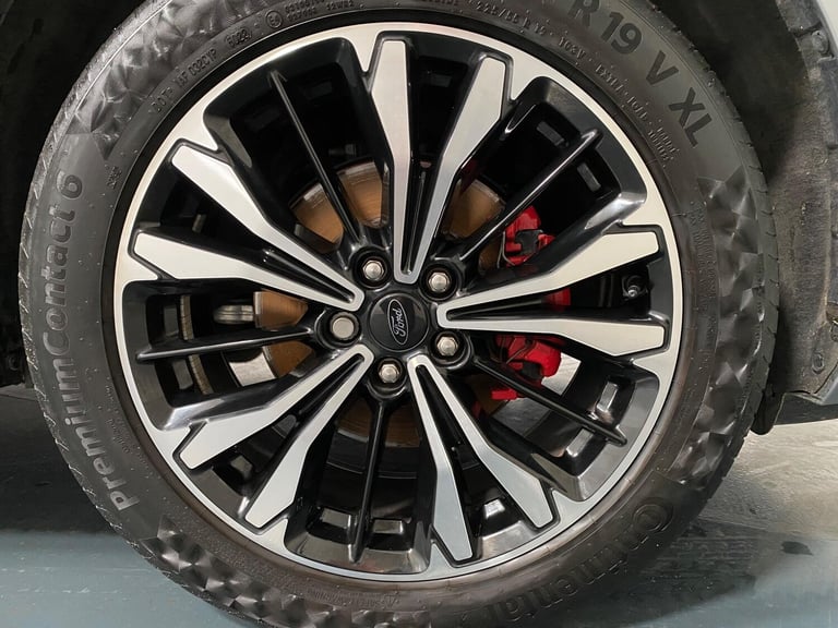 2023 Ford Kuga 2.5 EcoBoost Duratec 14.4kWh ST-Line X CVT Euro 6 (s/s) 5dr HATCHBACK Petrol/Elect...