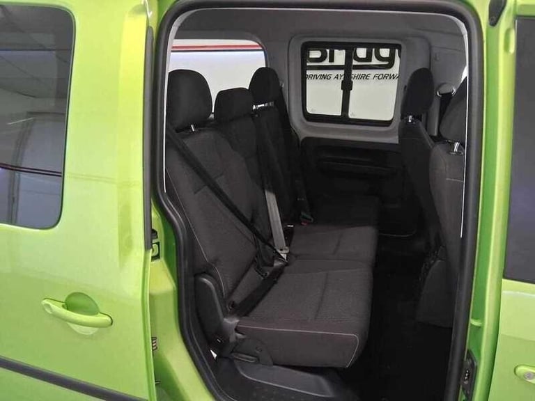 2019 Volkswagen Caddy 2.0 TDi C20 Maxi Combi WAV 5dr MPV Diesel Manual