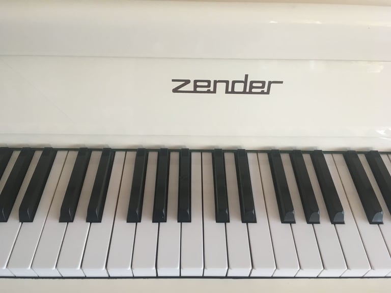 White Satin Zender Small Piano