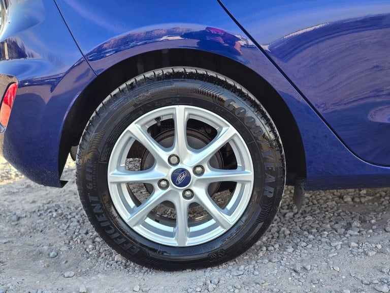 2018 Ford Fiesta 1.0T EcoBoost Zetec Auto Euro 6 (s/s) 5dr Hatchback Petrol Automatic