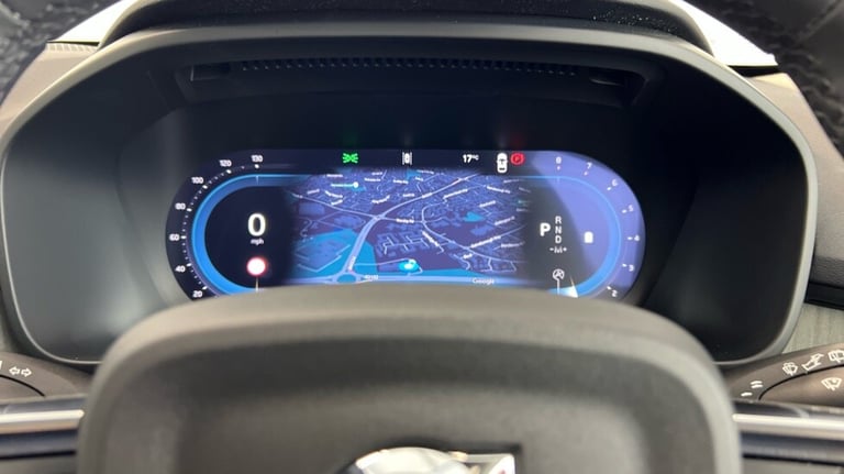 2024 Volvo XC40 Ultra, B3 Mild hybrid, Petrol, Bright (360 camera, Heated Windscreen) Estate Petr...