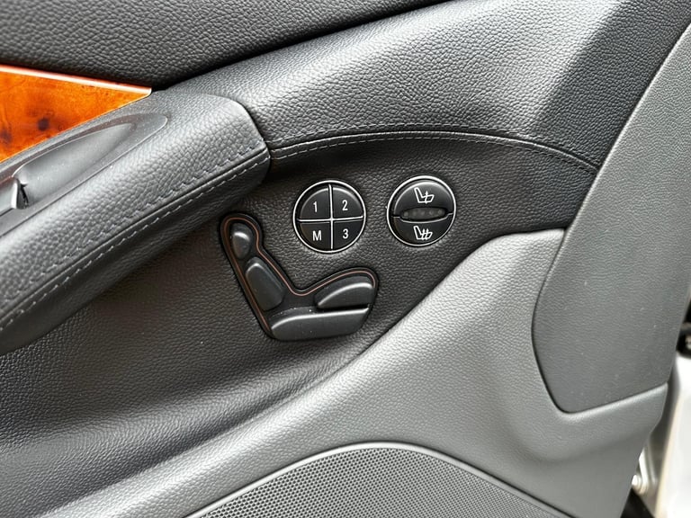 2005 Mercedes-Benz SL 500 Auto. Just 41,000 Miles From New. Panoramic Roof.